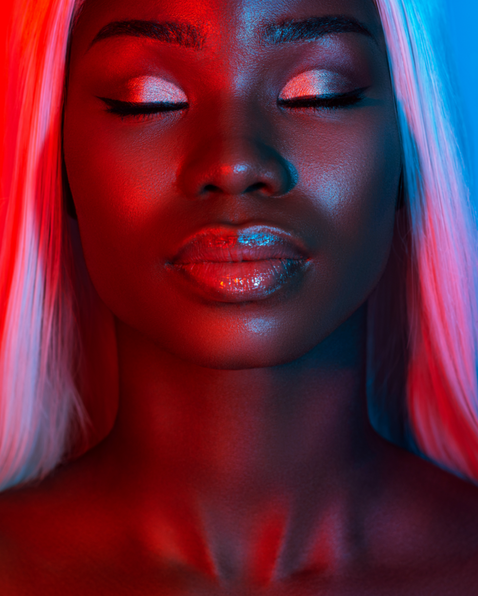 euphoria-glitter-eyeshadow-makeup-beauty-trend