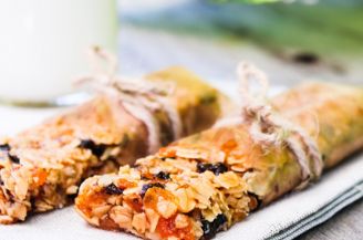 flexitarian-snacks-granola